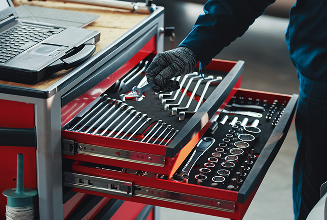 Wyposażenie warsztatu Wyposażenie warsztatu