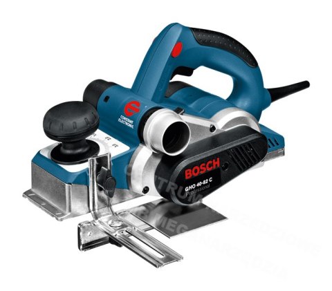 BOSCH STRUG 850W 82mm/0-2,6mm L-BOXX GHO 40-82 C BOSCH