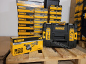 DEWALT Klucz udarow 1/2 950Nm 18V 2x5,0Ah + Szlifierka kątowa 125mm 18V